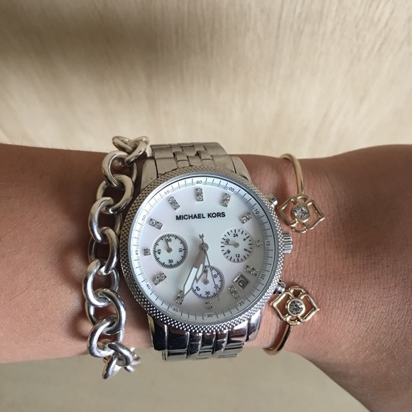 Michael Kors Watch - Picture 2 of 4